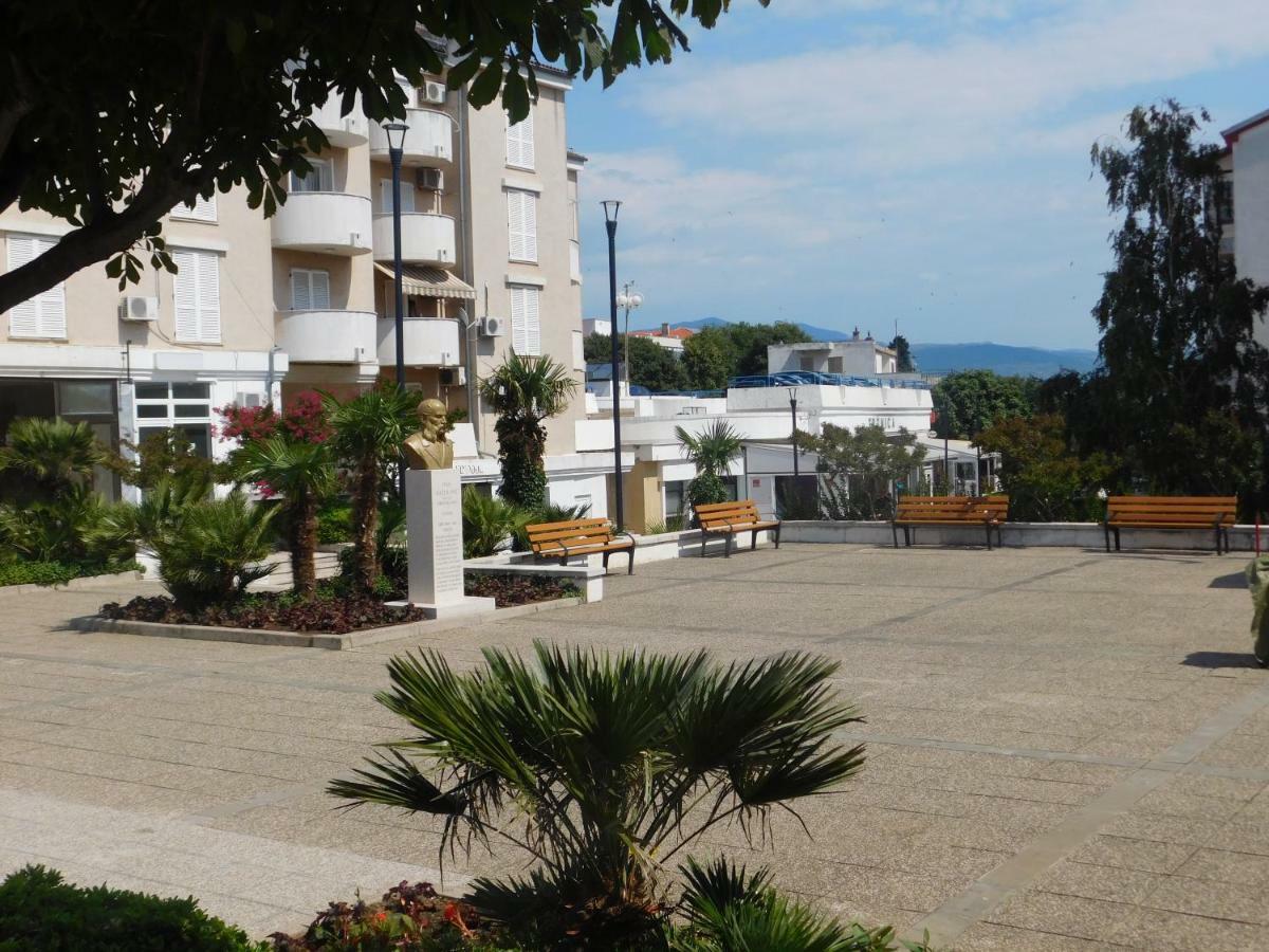 Studio Apartman Old Town Novi Vinodolski Luaran gambar
