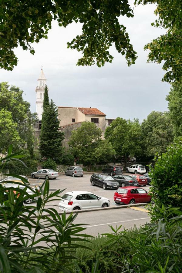 Studio Apartman Old Town Novi Vinodolski Luaran gambar